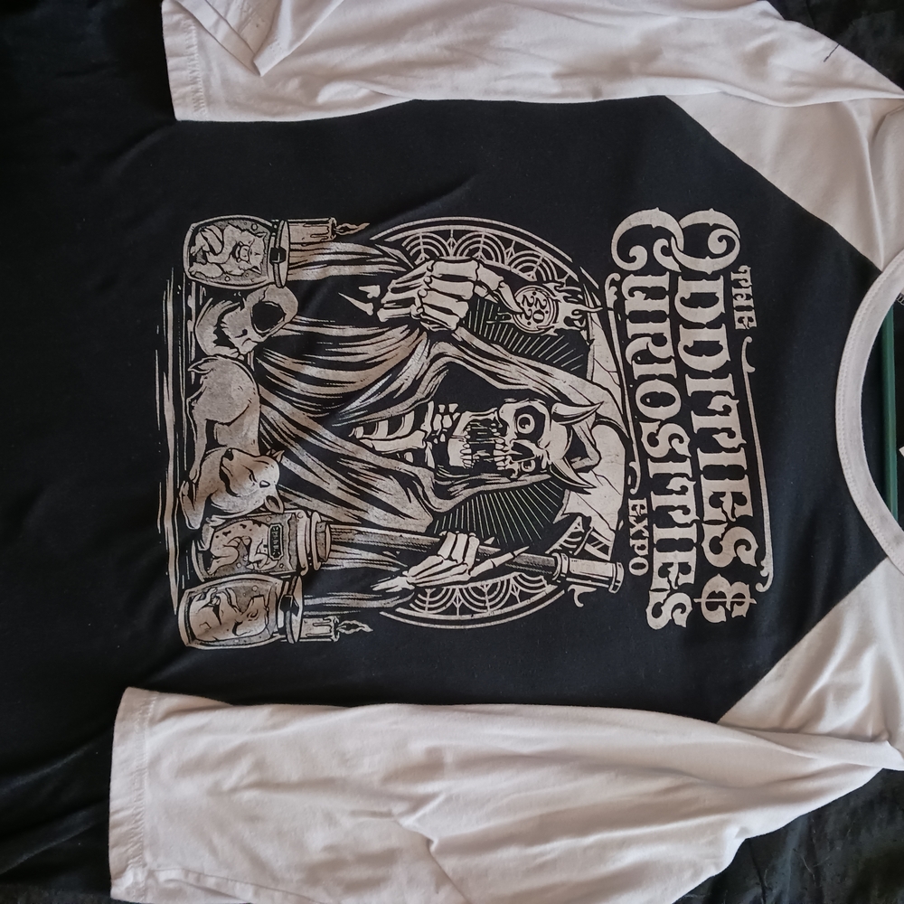 Abella Black and White Graphic Shirt